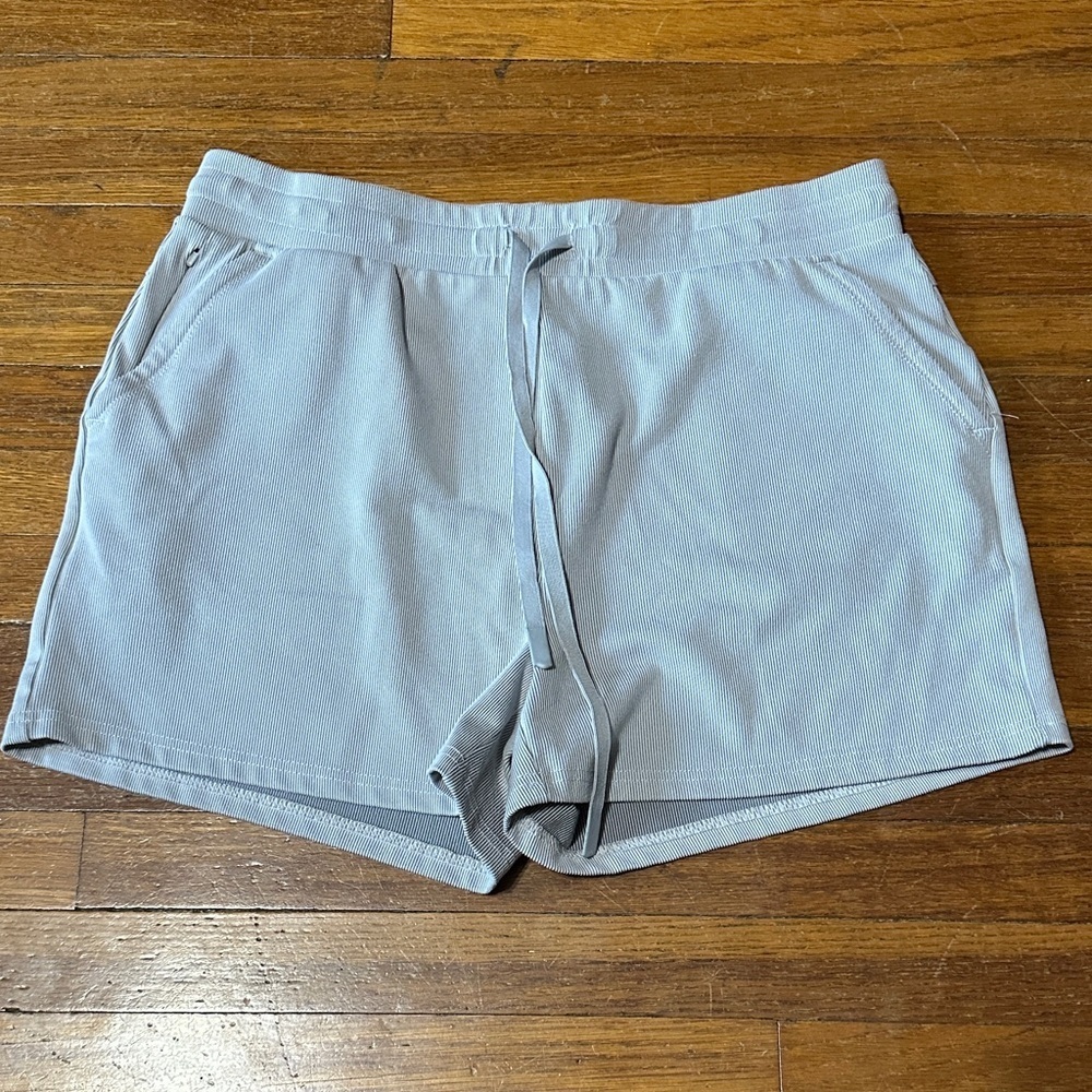 Recreation by Thread & Supply Women’s Lounge/Athletic Shorts, Large